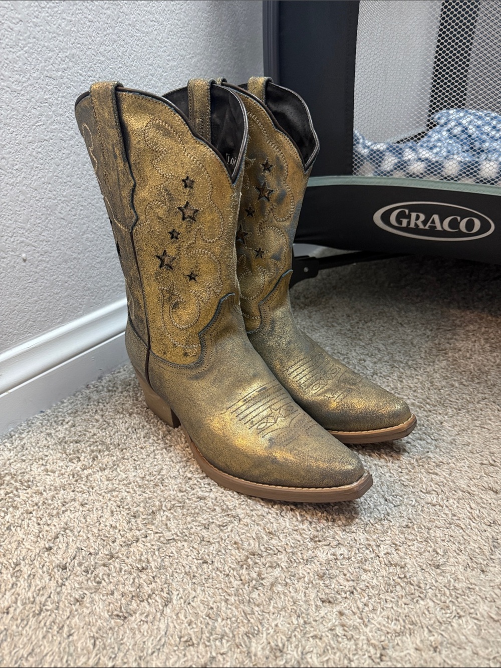 Western-Inspired Women's Gold Heeled Boots